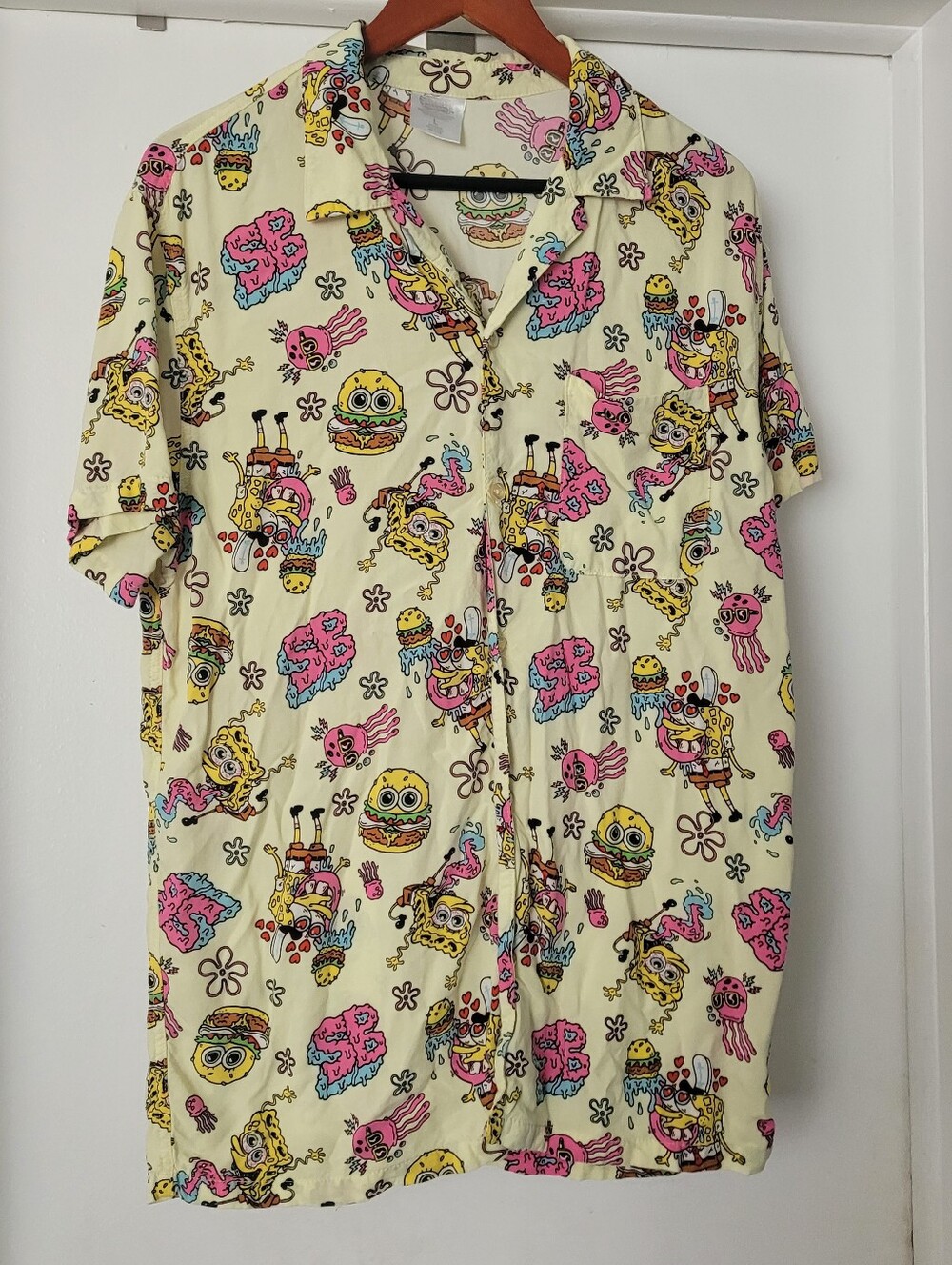 Yellow Nickelodeon SpongeBob Button Down Shirt Size Large